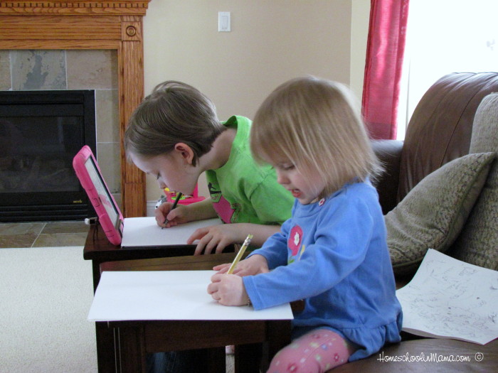 Creating a Masterpiece - Lessons in Pencil: Sunflower  Art Lessons for your homeschool!  www.HomeschoolinMama.com
